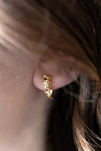 Piqué Petal Hoops